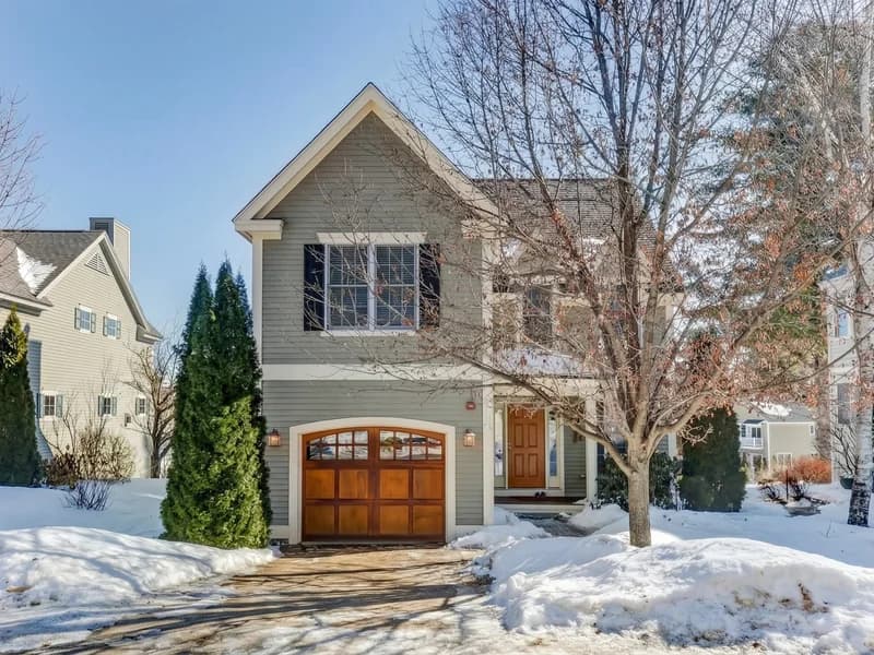 Bay Hills South Down 1