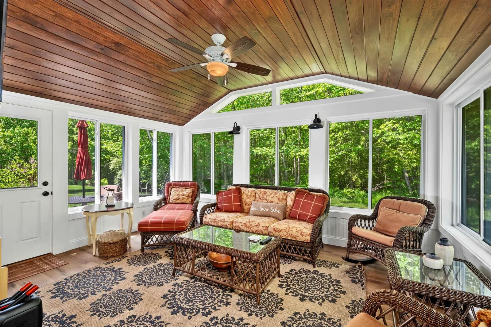 The Hamptons South Down 1